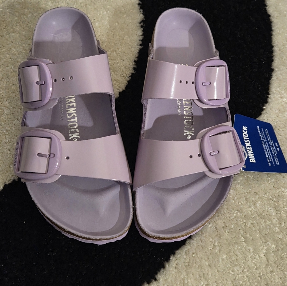 BIRKENSTOCK ARIZONA BIG BUCKLE PURPLE PATENT SANDAL - Picture 3 of 8